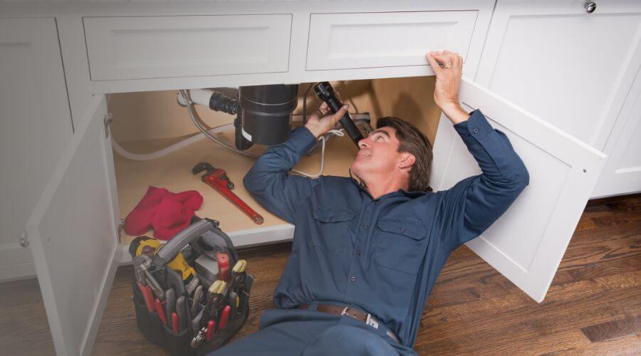 Local annual plumbing maintenance in Maringouin, LA